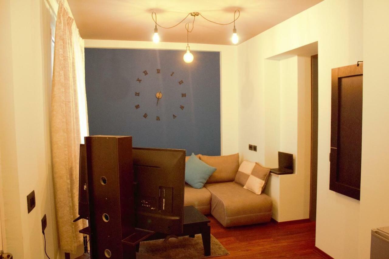 Apartment Nikki *